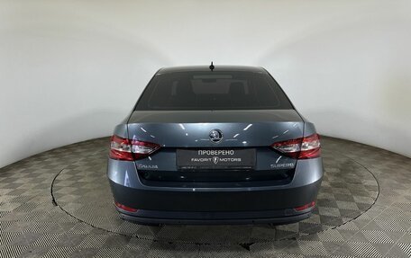 Skoda Superb III рестайлинг, 2016 год, 1 677 500 рублей, 3 фотография