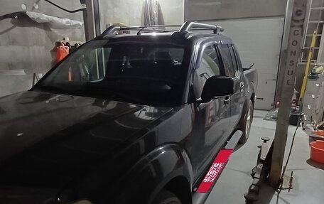 Nissan Navara (Frontier), 2008 год, 700 000 рублей, 1 фотография