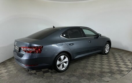 Skoda Superb III рестайлинг, 2016 год, 1 677 500 рублей, 6 фотография