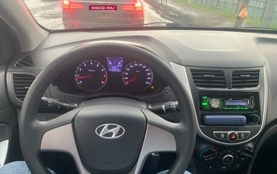 Hyundai Solaris II рестайлинг, 2011 год, 610 000 рублей, 1 фотография