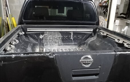 Nissan Navara (Frontier), 2008 год, 700 000 рублей, 2 фотография