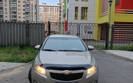 Chevrolet Cruze II, 2010 год, 660 000 рублей, 2 фотография