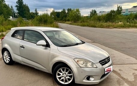 KIA cee'd I рестайлинг, 2008 год, 298 000 рублей, 1 фотография