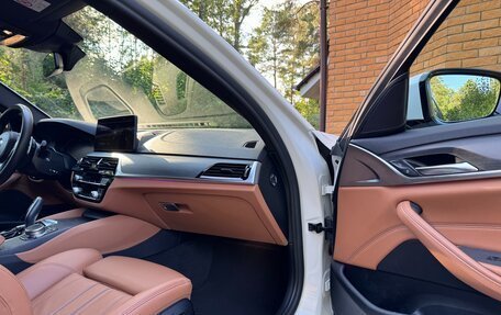 BMW 5 серия, 2021 год, 6 600 000 рублей, 18 фотография