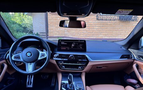 BMW 5 серия, 2021 год, 6 600 000 рублей, 25 фотография