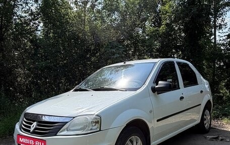 Renault Logan I, 2010 год, 567 000 рублей, 13 фотография