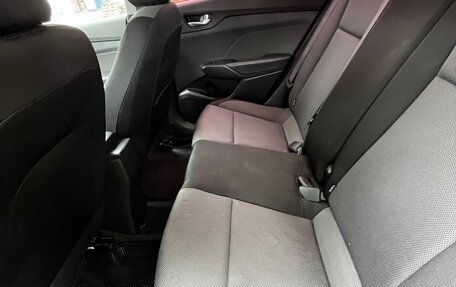 Hyundai Solaris II рестайлинг, 2018 год, 1 300 000 рублей, 6 фотография