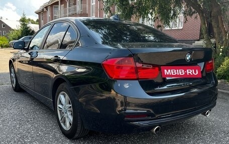 BMW 3 серия, 2015 год, 1 800 000 рублей, 6 фотография