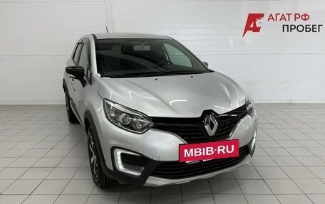 Renault Kaptur I рестайлинг, 2019 год, 1 550 000 рублей, 3 фотография