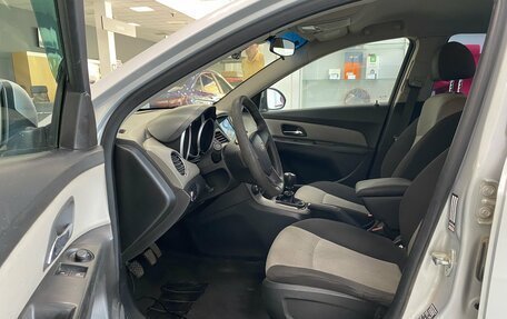 Chevrolet Cruze II, 2011 год, 400 000 рублей, 13 фотография