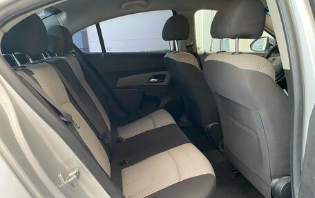 Chevrolet Cruze II, 2011 год, 400 000 рублей, 16 фотография