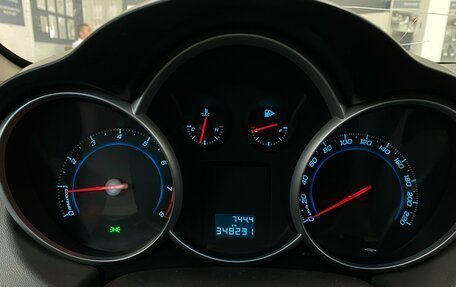 Chevrolet Cruze II, 2011 год, 400 000 рублей, 18 фотография
