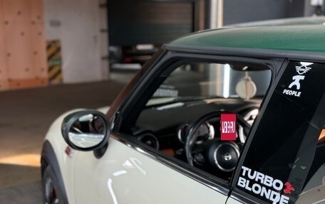 MINI Hatch, 2019 год, 2 700 000 рублей, 11 фотография