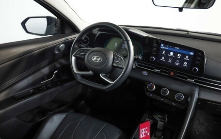 Hyundai Elantra, 2023 год, 2 149 000 рублей, 9 фотография