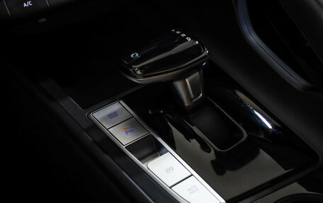 Hyundai Elantra, 2023 год, 2 149 000 рублей, 17 фотография