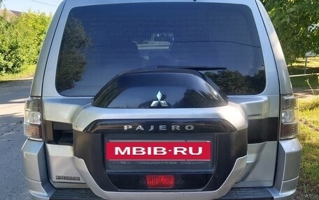Mitsubishi Pajero IV, 2015 год, 1 991 000 рублей, 5 фотография
