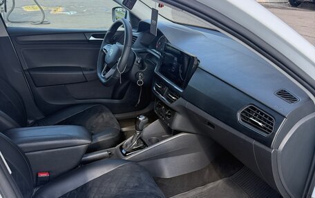 Volkswagen Polo VI (EU Market), 2021 год, 1 700 000 рублей, 18 фотография