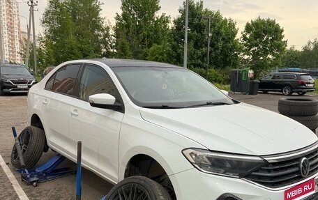 Volkswagen Polo VI (EU Market), 2021 год, 1 700 000 рублей, 29 фотография