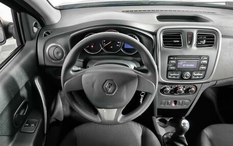 Renault Logan II, 2015 год, 849 000 рублей, 15 фотография