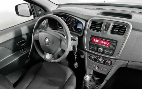 Renault Logan II, 2015 год, 849 000 рублей, 13 фотография
