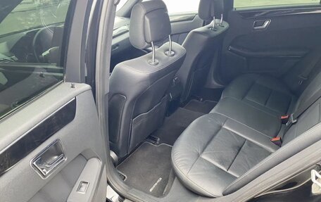 Mercedes-Benz E-Класс, 2010 год, 1 500 000 рублей, 8 фотография