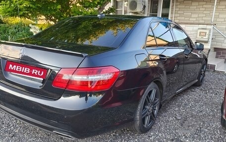 Mercedes-Benz E-Класс, 2010 год, 1 500 000 рублей, 5 фотография