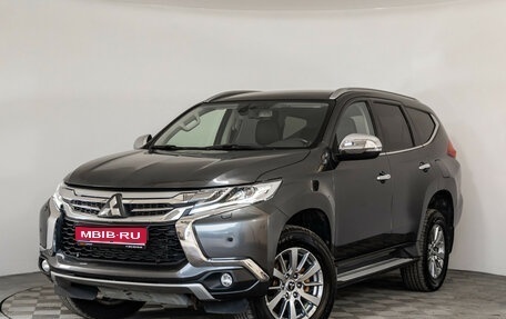 Mitsubishi Pajero Sport III рестайлинг, 2018 год, 3 199 000 рублей, 1 фотография