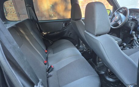 Chevrolet Niva I рестайлинг, 2011 год, 365 000 рублей, 9 фотография