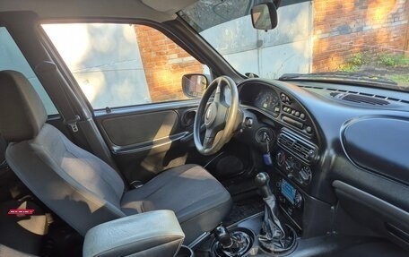 Chevrolet Niva I рестайлинг, 2011 год, 365 000 рублей, 6 фотография