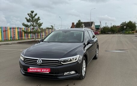 Volkswagen Passat B8 рестайлинг, 2019 год, 2 088 000 рублей, 3 фотография
