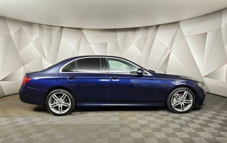 Mercedes-Benz E-Класс, 2020 год, 3 495 000 рублей, 6 фотография
