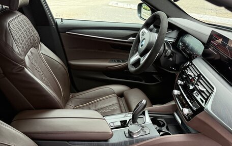 BMW 5 серия, 2020 год, 4 690 000 рублей, 14 фотография