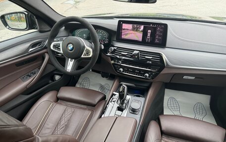 BMW 5 серия, 2020 год, 4 690 000 рублей, 22 фотография