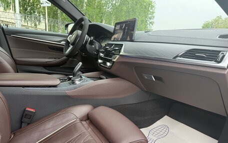BMW 5 серия, 2020 год, 4 690 000 рублей, 21 фотография