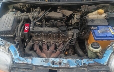Chevrolet Aveo III, 2004 год, 180 000 рублей, 1 фотография