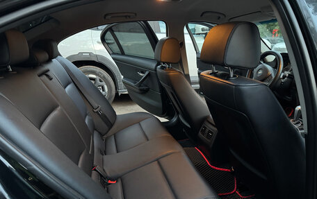 BMW 3 серия, 2011 год, 1 029 000 рублей, 19 фотография