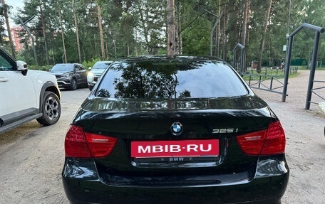 BMW 3 серия, 2011 год, 1 029 000 рублей, 15 фотография