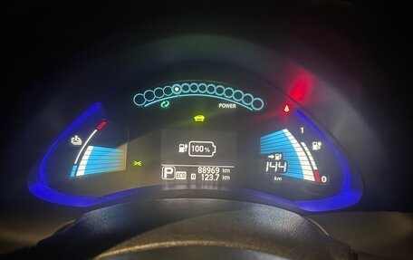 Nissan Leaf I, 2016 год, 1 250 000 рублей, 8 фотография