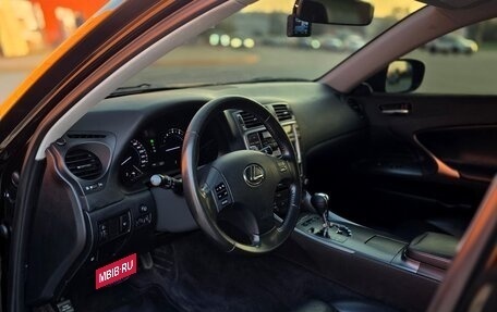 Lexus IS II рестайлинг 2, 2006 год, 1 690 000 рублей, 10 фотография