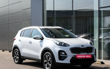 KIA Sportage IV рестайлинг, 2018 год, 2 098 000 рублей, 3 фотография