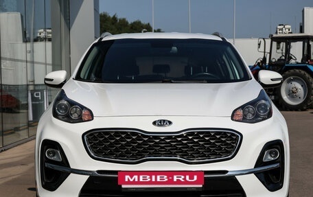 KIA Sportage IV рестайлинг, 2018 год, 2 098 000 рублей, 2 фотография