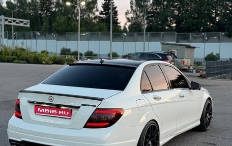 Mercedes-Benz C-Класс, 2012 год, 1 800 000 рублей, 1 фотография