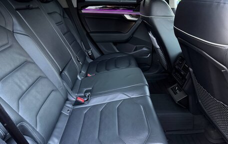Volkswagen Touareg III, 2020 год, 5 500 000 рублей, 21 фотография