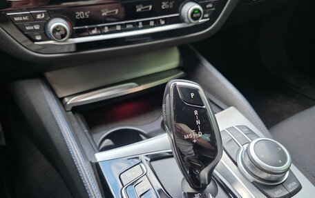 BMW 5 серия, 2021 год, 4 960 000 рублей, 18 фотография
