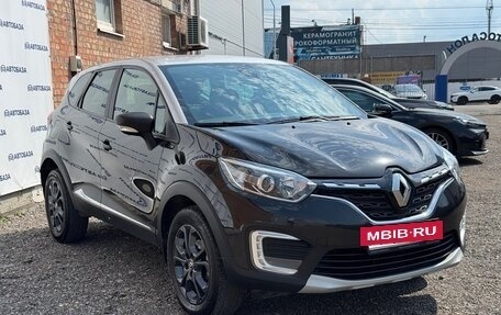 Renault Kaptur I рестайлинг, 2022 год, 1 725 000 рублей, 3 фотография