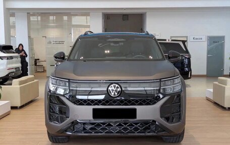Volkswagen Teramont, 2025 год, 6 800 000 рублей, 2 фотография
