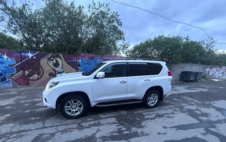 Toyota Land Cruiser Prado 150 рестайлинг 2, 2013 год, 2 750 000 рублей, 9 фотография