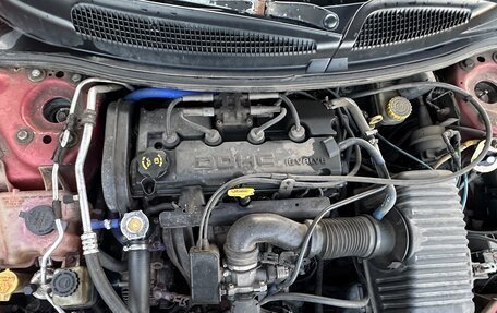 Dodge Stratus II, 2004 год, 300 000 рублей, 16 фотография