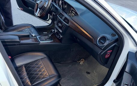 Mercedes-Benz C-Класс, 2012 год, 1 800 000 рублей, 10 фотография