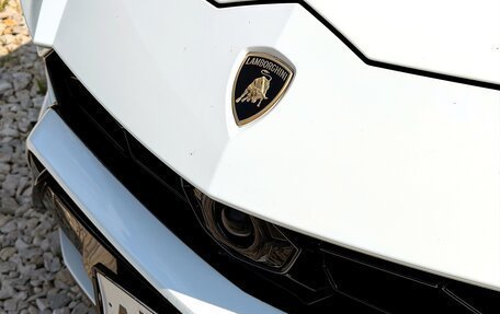Lamborghini Urus I, 2019 год, 18 500 000 рублей, 10 фотография